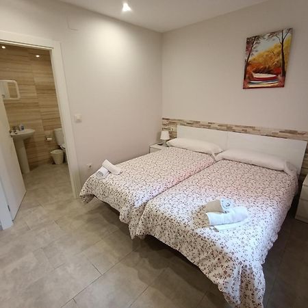 Pension Dona Lubina ฟินิสแตร์เร ภายนอก รูปภาพ